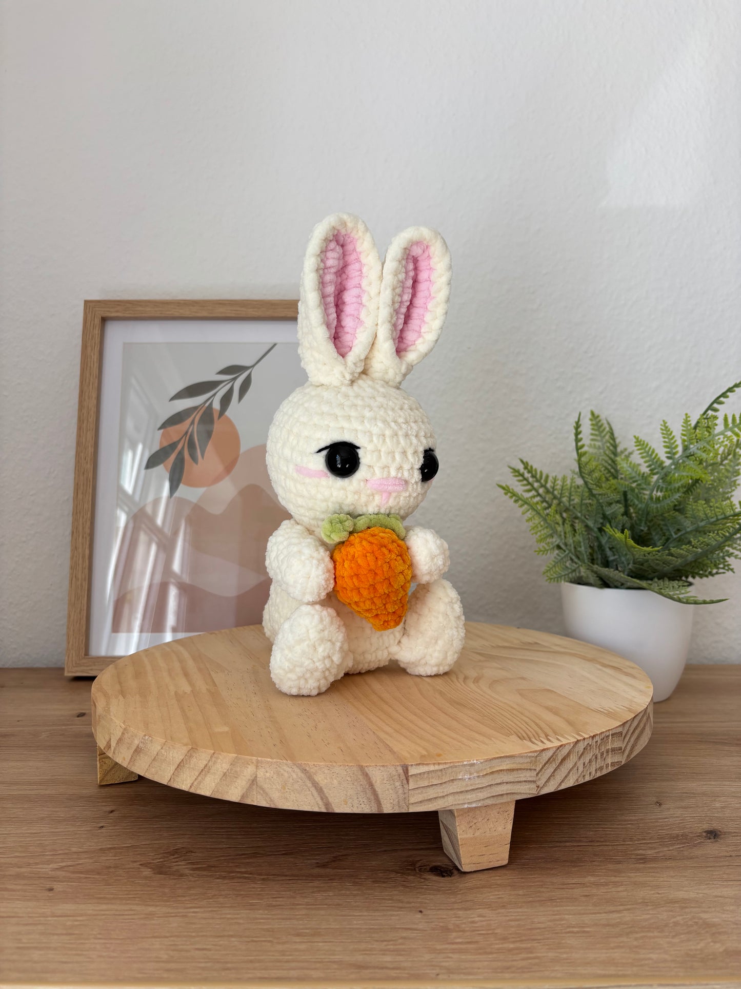 Hase mit Karotte