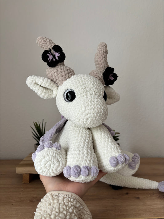 Drache mit Schmetterlingen in XL